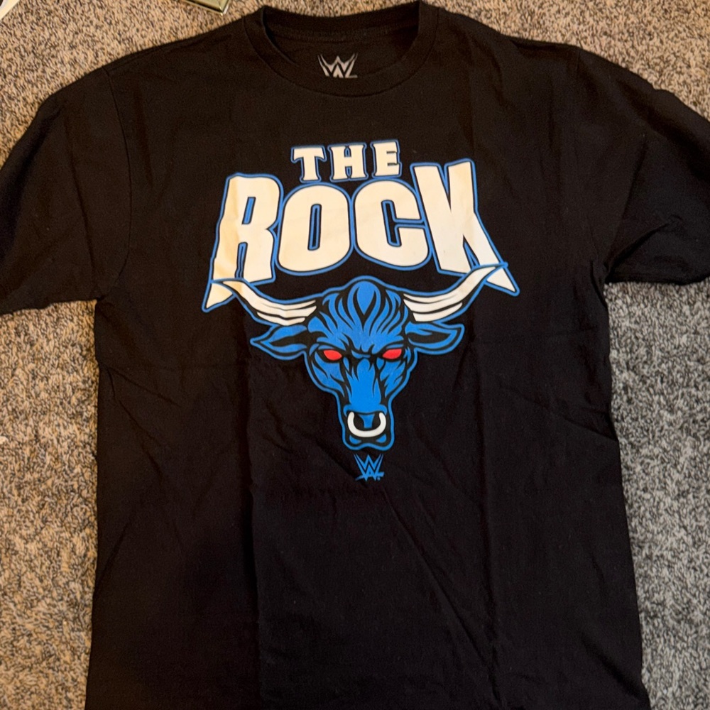 WWE Black and Blue 'The Rock' Bull Graphic Tee NWOT